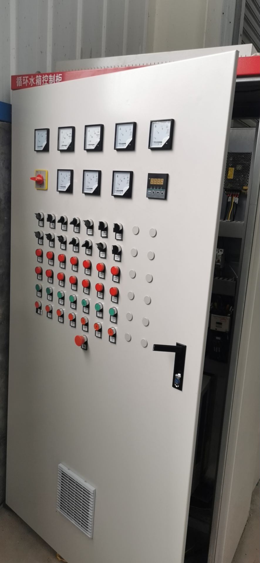 循環(huán)系統(tǒng)自動控制柜 中央空調(diào)恒壓變頻水泵電控柜